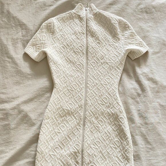 Fendi×Skims white logo embossed mini dress S size - Picture 5 of 13